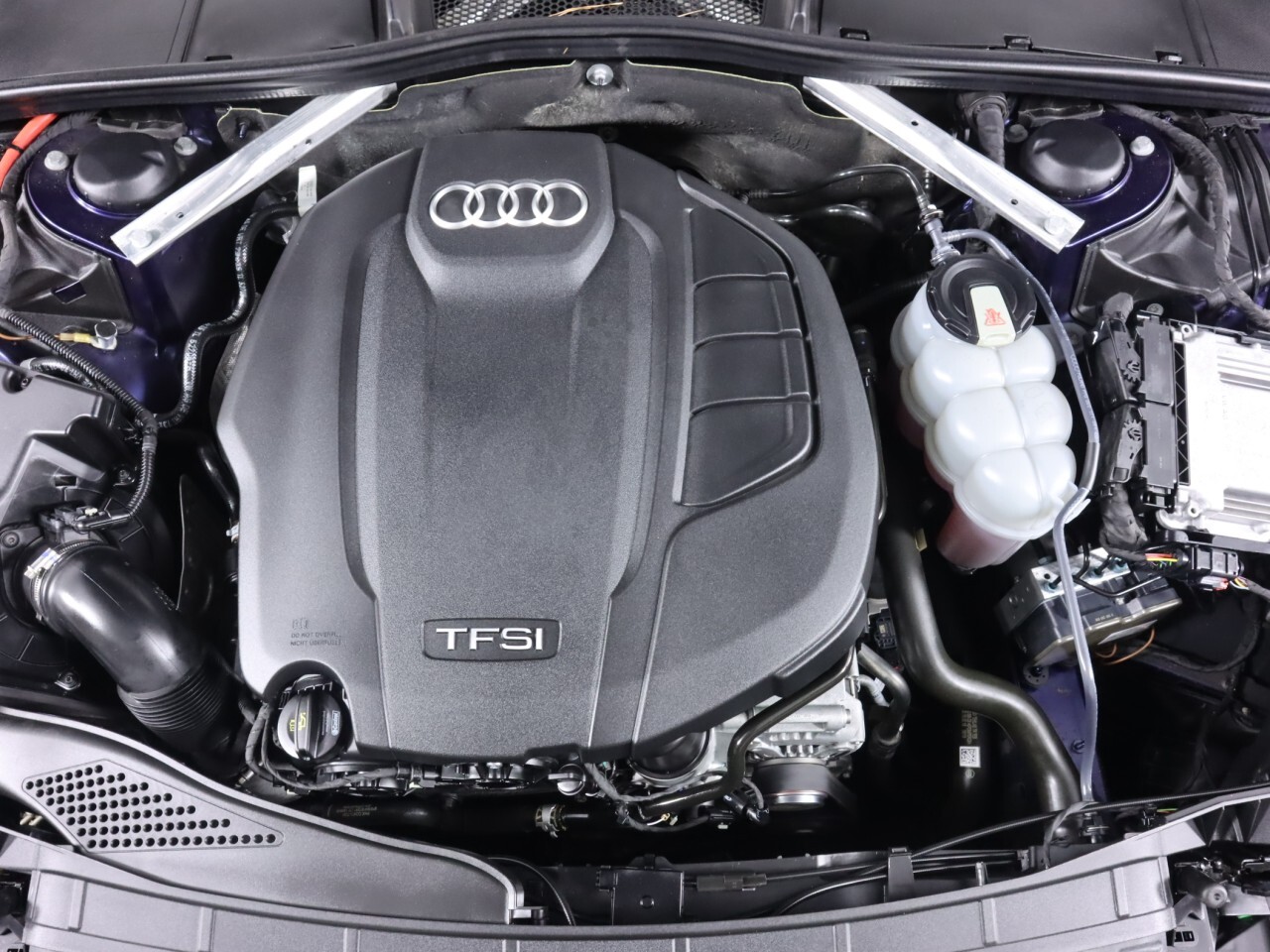 2020 Audi A4 Premium Plus Image 9 of 42