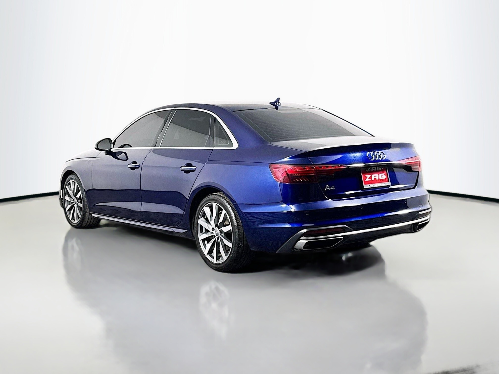 2020 Audi A4 Premium Plus Image 7 of 42