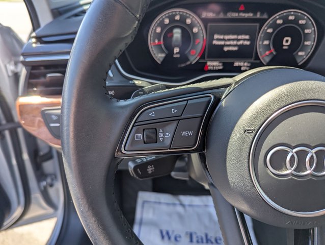 Vehicle image 11 of 28