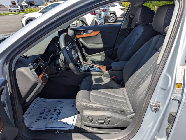 Vehicle image 8 of 28