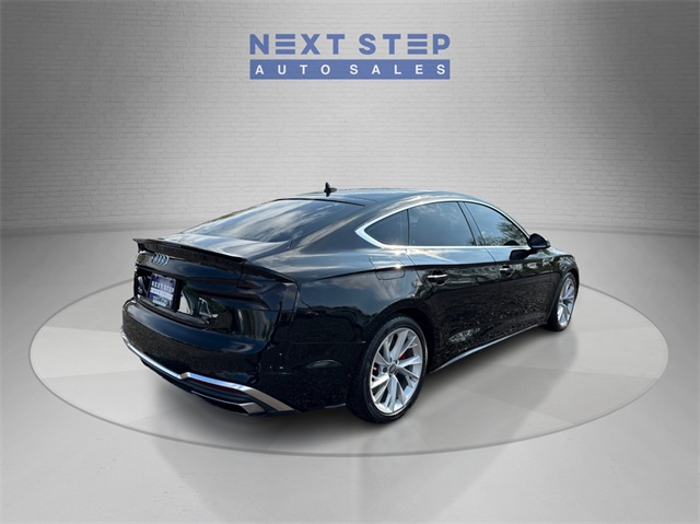 Vehicle image 5 of 37