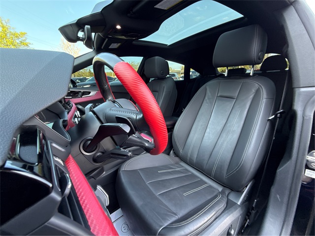 Vehicle image 14 of 37