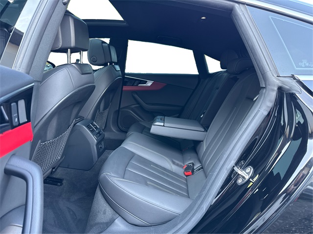 Vehicle image 16 of 37