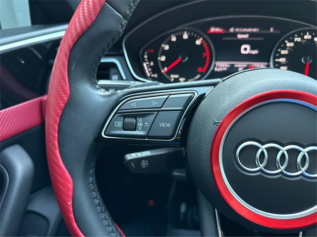 Vehicle image 36 of 37