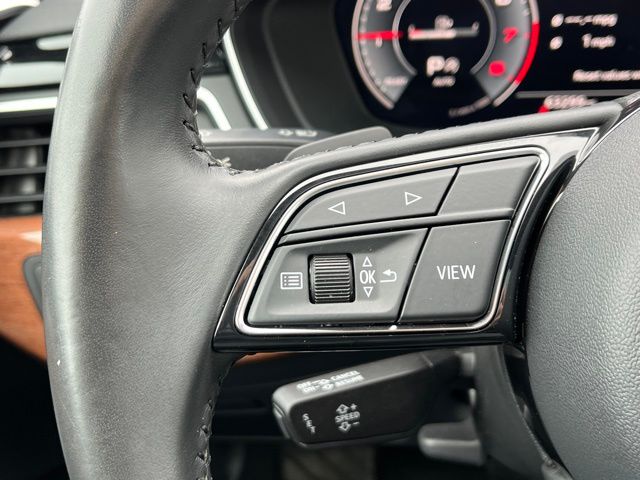 Vehicle image 23 of 38