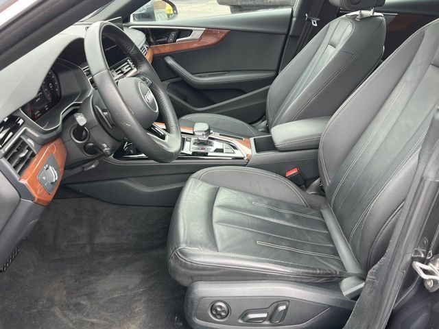 Vehicle image 11 of 38
