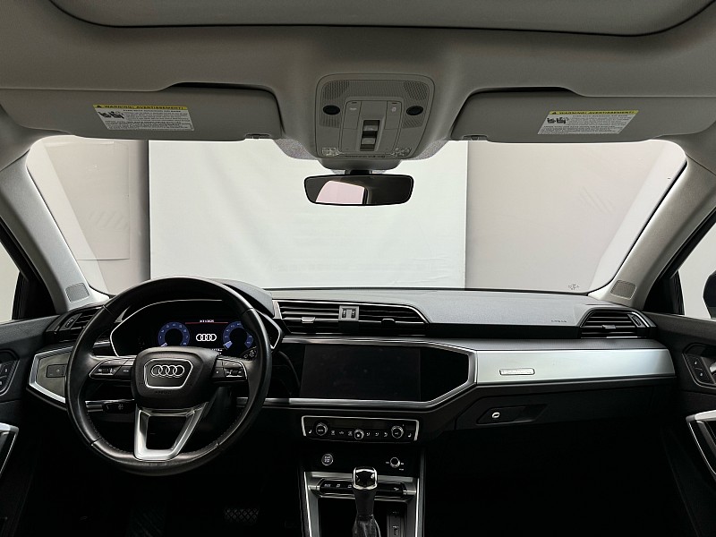 Vehicle image 12 of 43