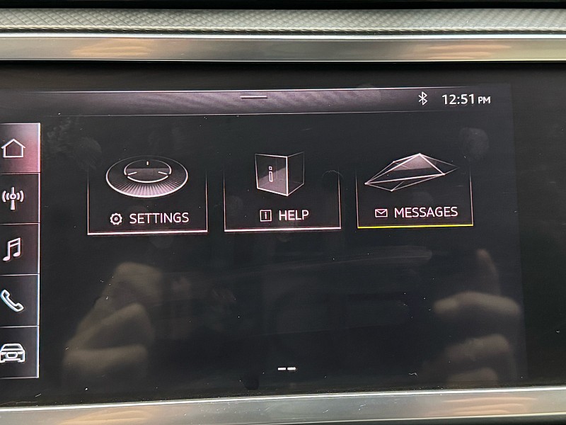 Vehicle image 25 of 43