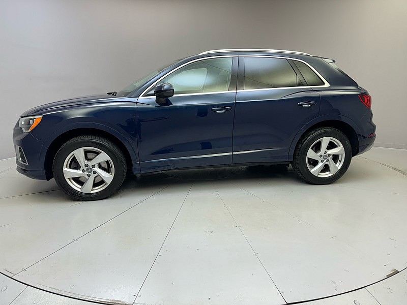 Vehicle image 2 of 43