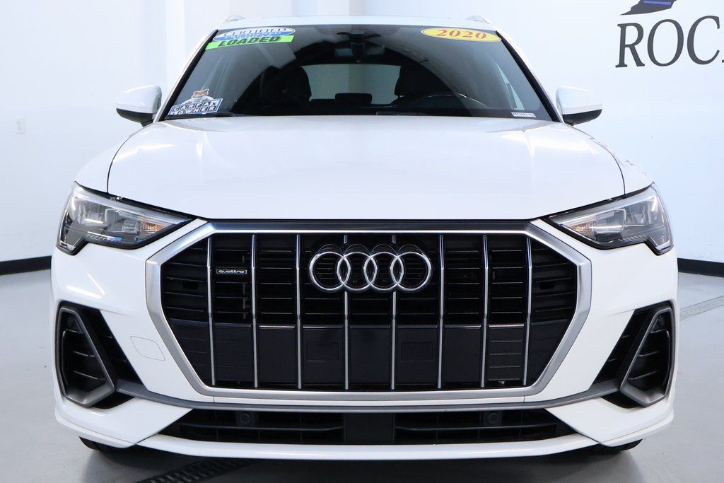 Vehicle image 2 of 39