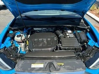Vehicle image 15 of 47