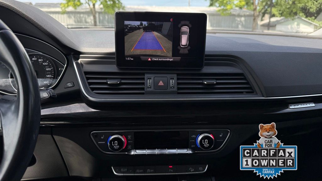 Vehicle image 14 of 26