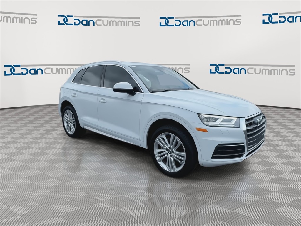 Vehicle image 4 of 29