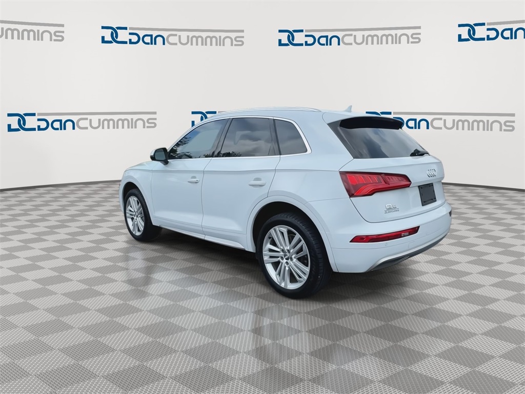 Vehicle image 8 of 29