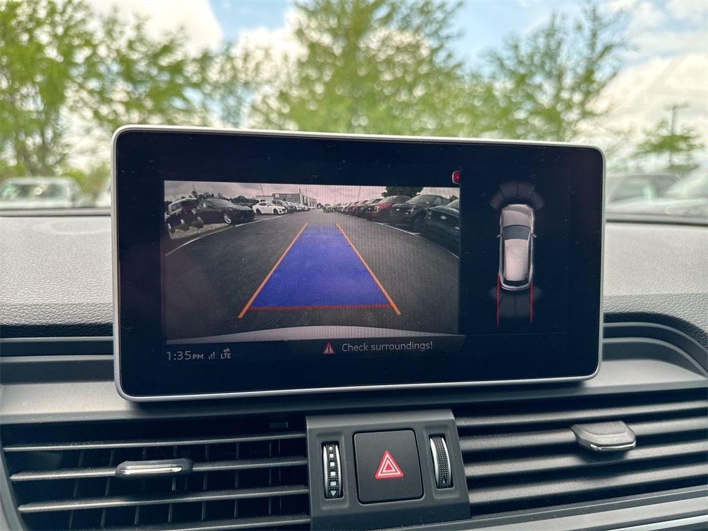 Vehicle image 15 of 29