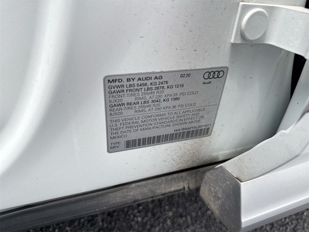 Vehicle image 29 of 29