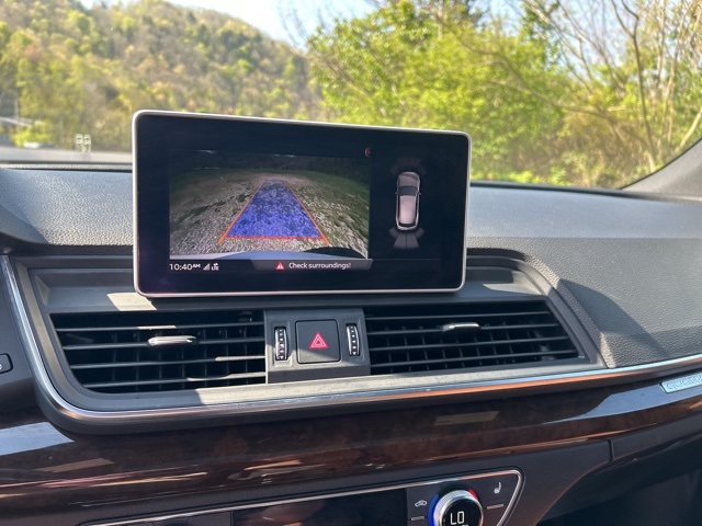 Vehicle image 29 of 37