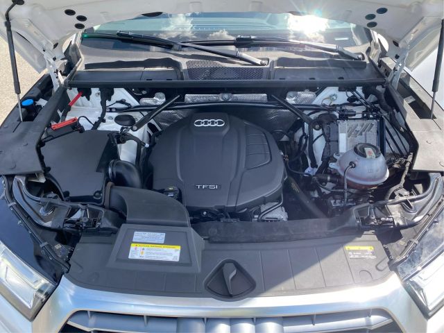 Vehicle image 19 of 36
