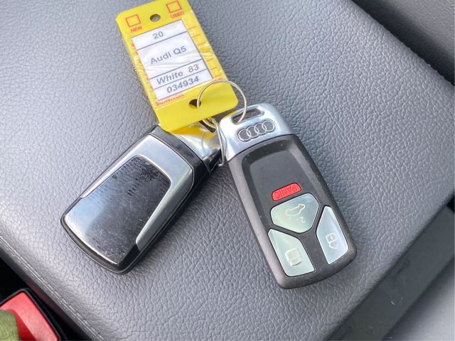 Vehicle image 31 of 36