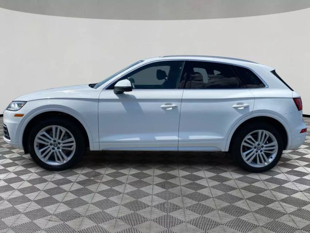 Vehicle image 6 of 36