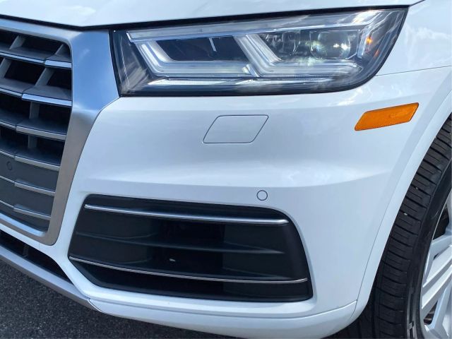 Vehicle image 22 of 36