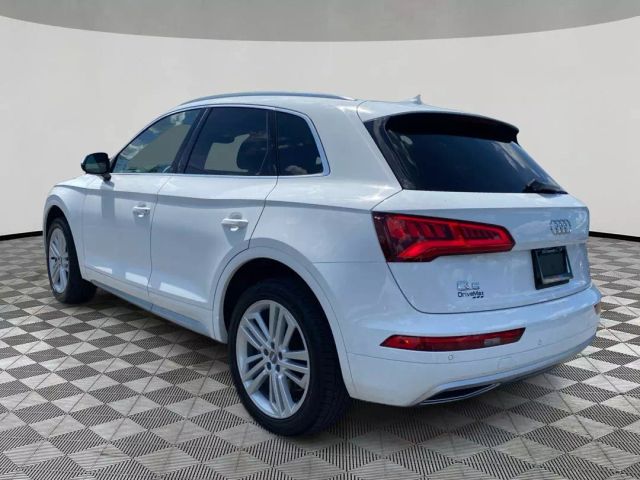Vehicle image 5 of 36