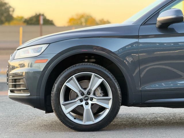 2020 Audi Q5 Premium Plus Image 10 of 35
