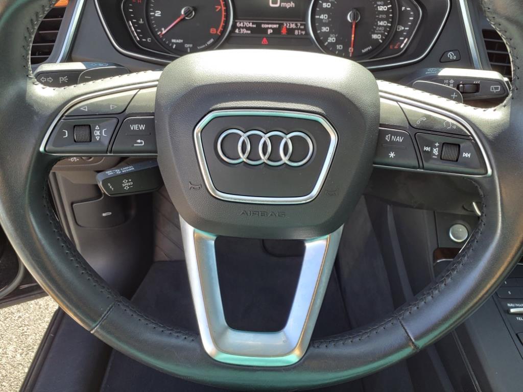 Vehicle image 16 of 31
