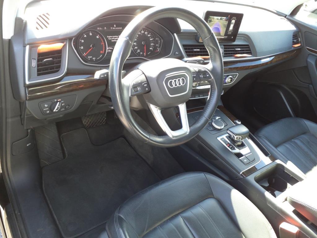 Vehicle image 12 of 31