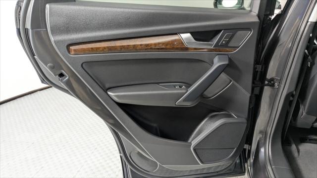 2020 Audi Q5 Premium Image 27 of 34