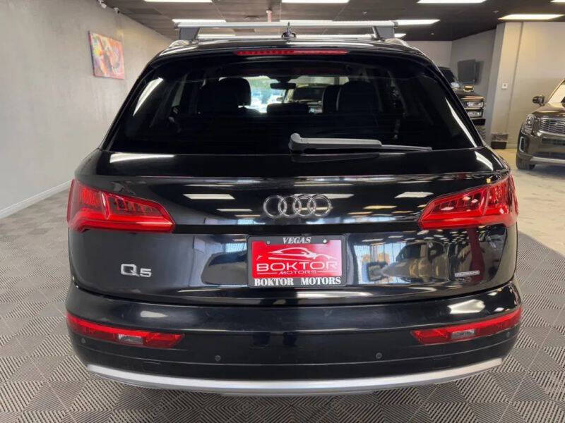 Vehicle image 13 of 58