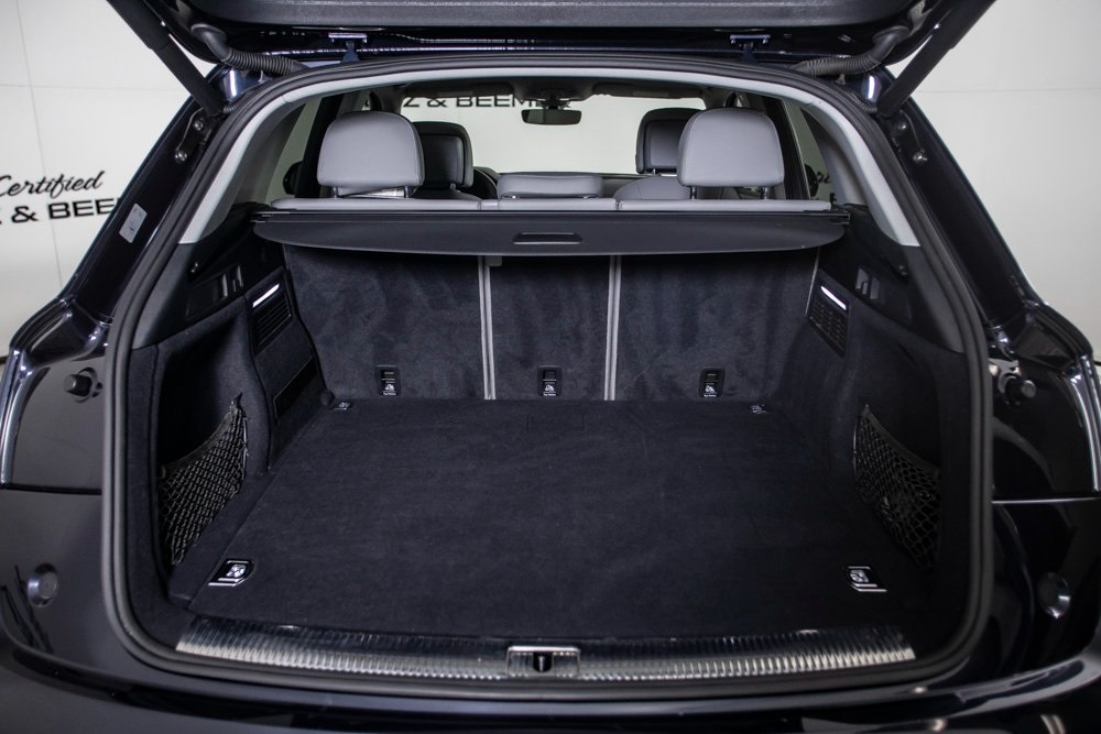 Vehicle image 13 of 48