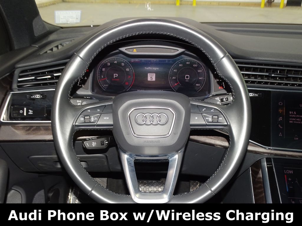 Vehicle image 21 of 43