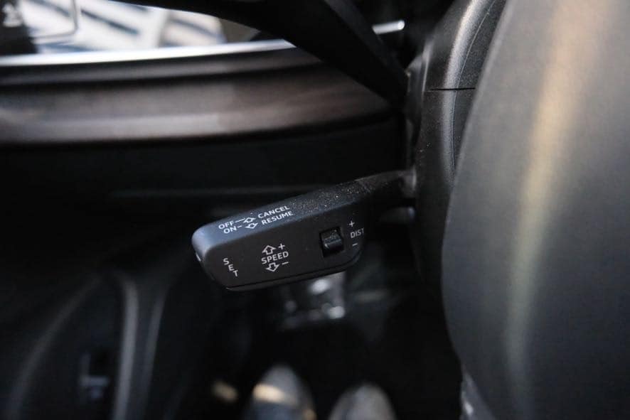 Vehicle image 43 of 45