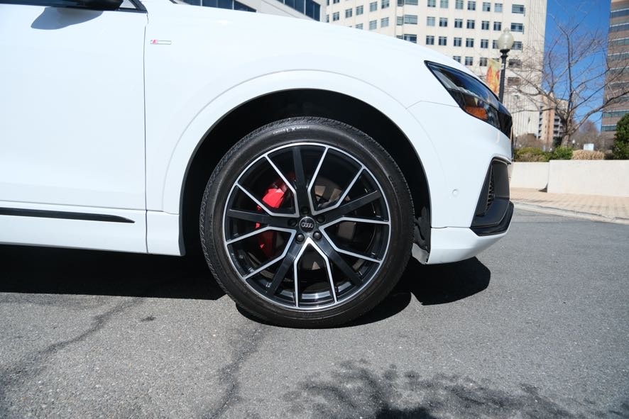 Vehicle image 13 of 45