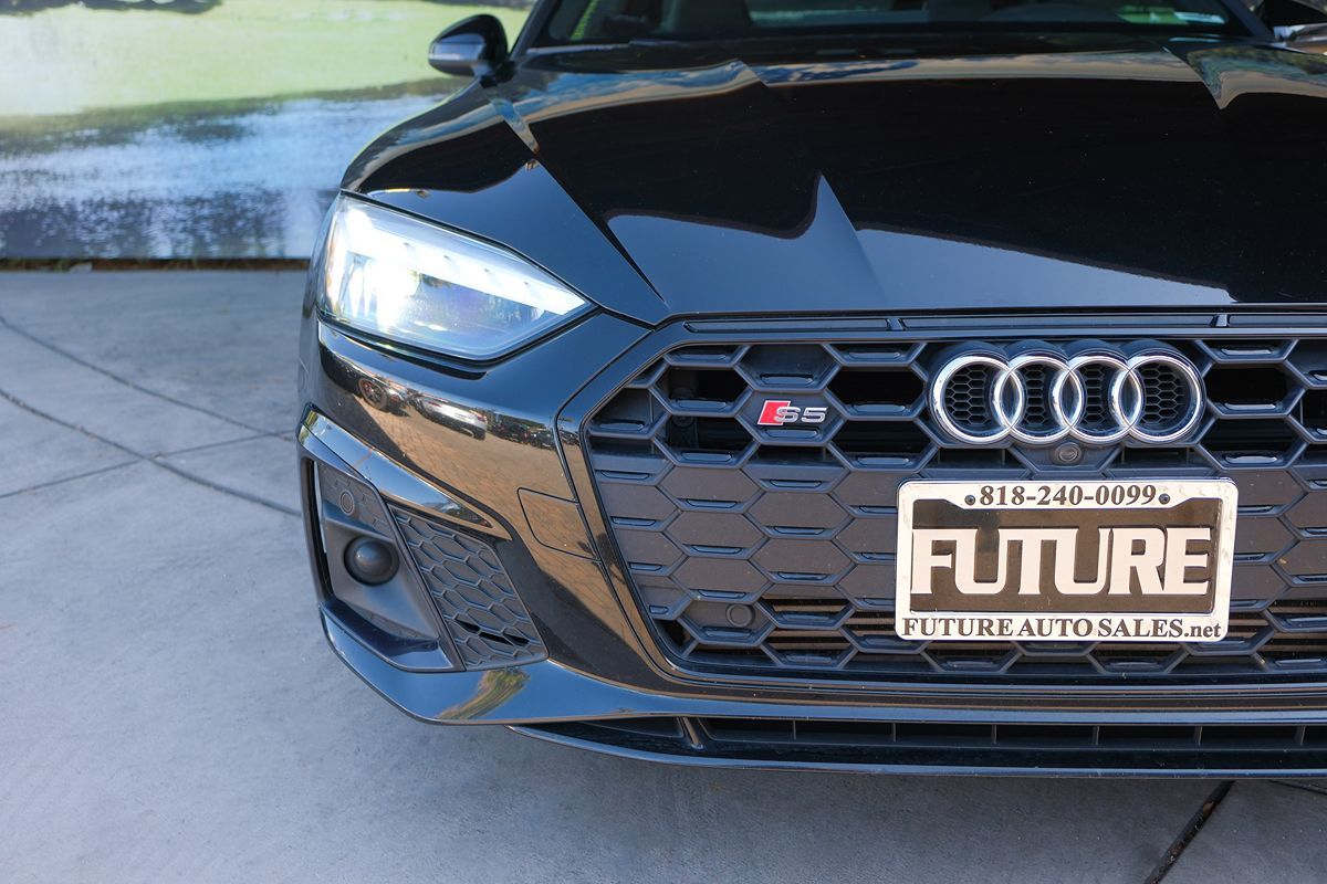 Vehicle image 45 of 51