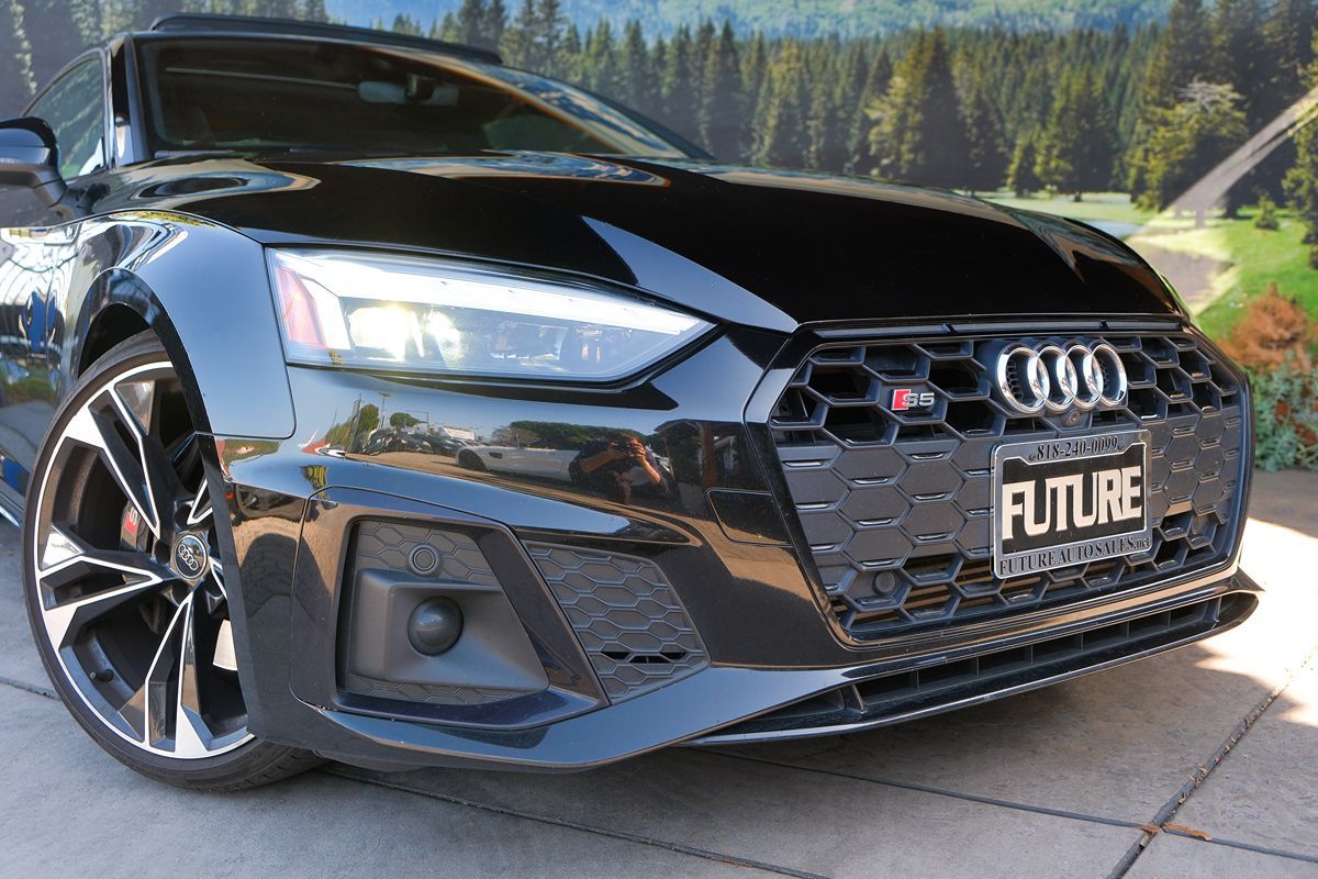 Vehicle image 44 of 51
