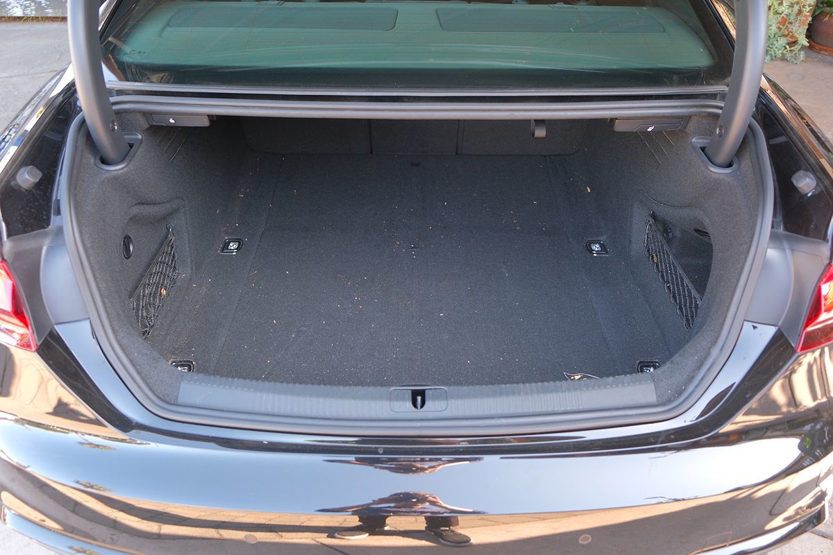 Vehicle image 12 of 51