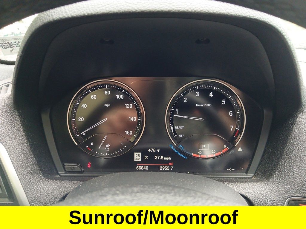 Vehicle image 15 of 30