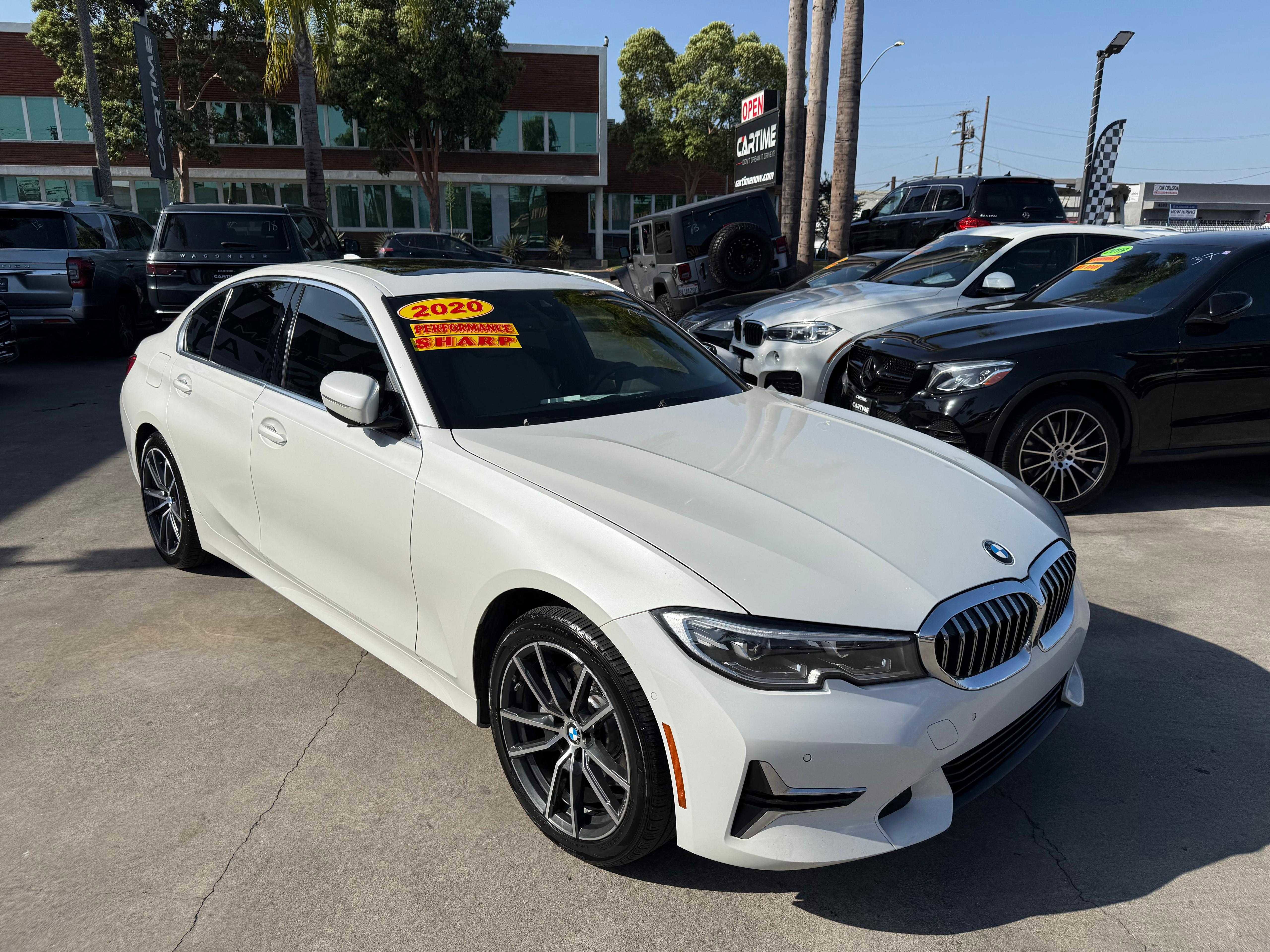 Vehicle image 7 of 63
