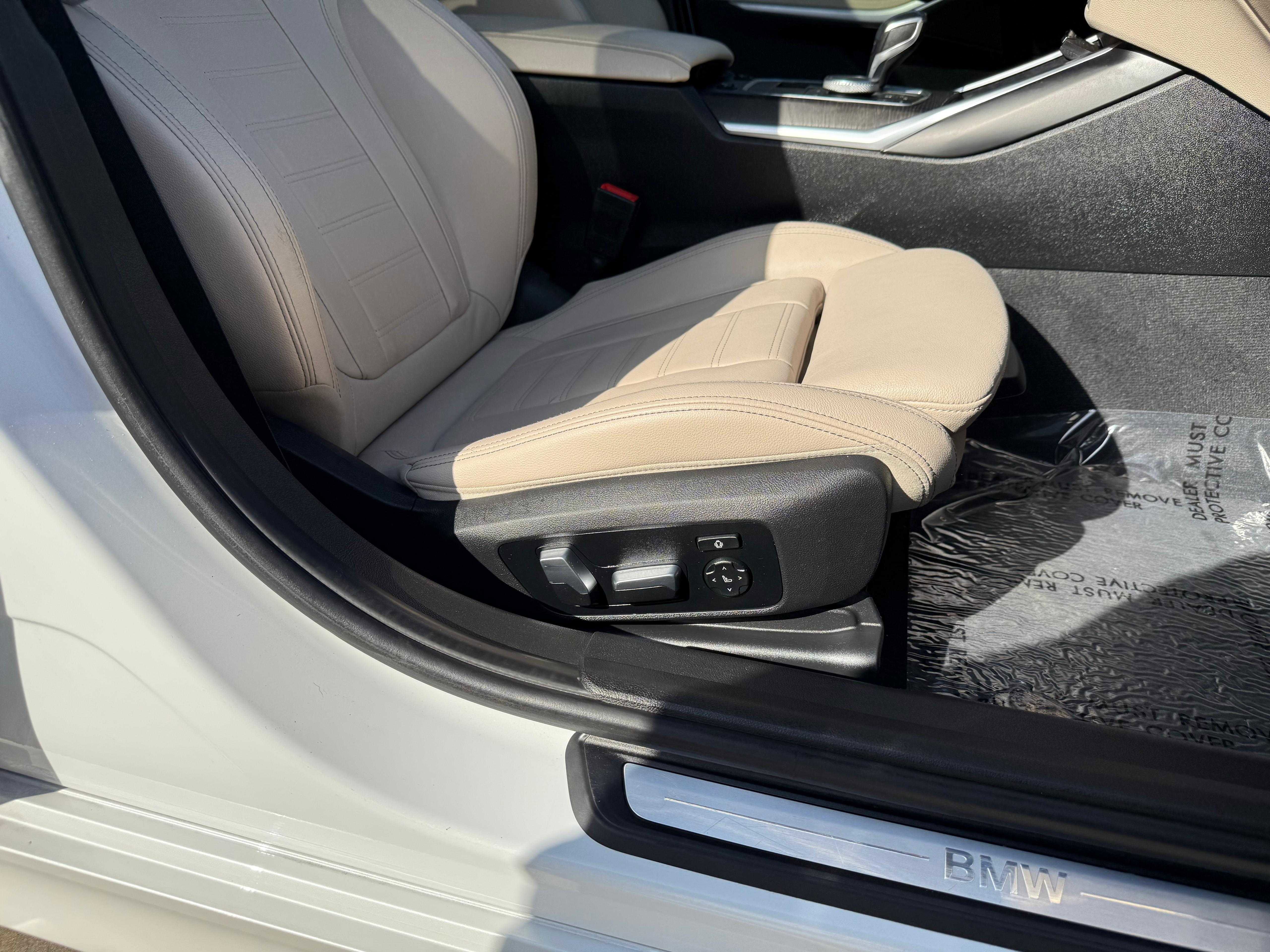 Vehicle image 53 of 63