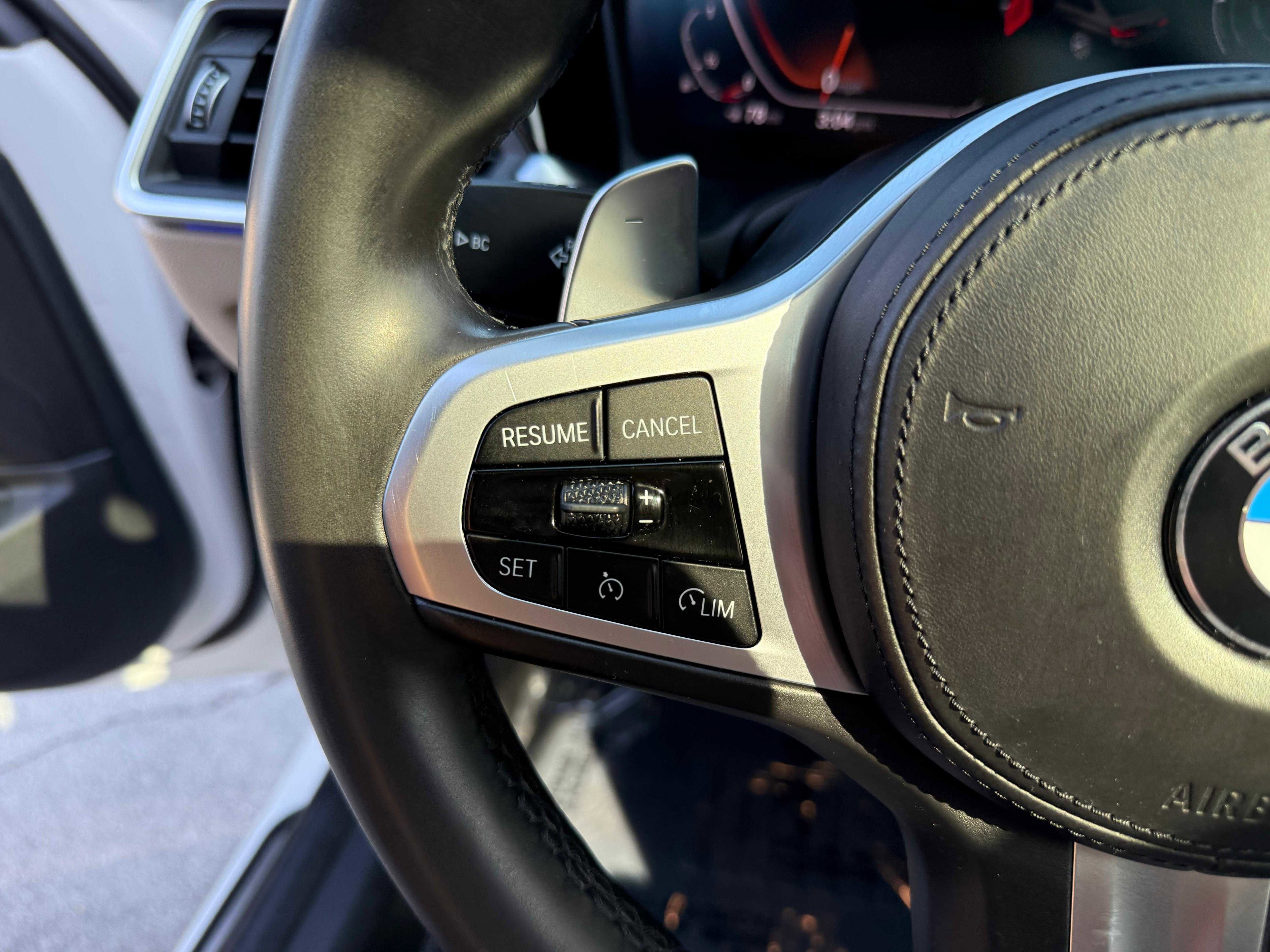 Vehicle image 52 of 63