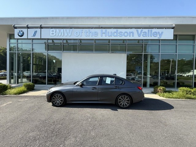 Vehicle image 7 of 15