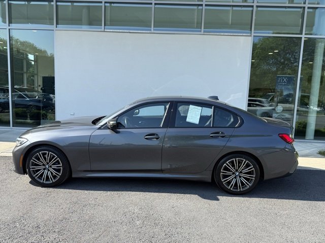Vehicle image 6 of 15