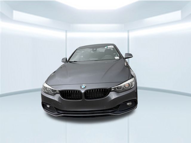 Vehicle image 4 of 36