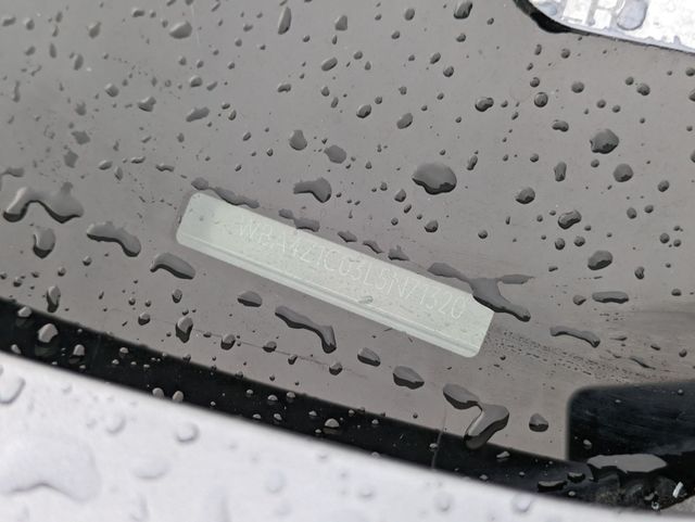 Vehicle image 23 of 36