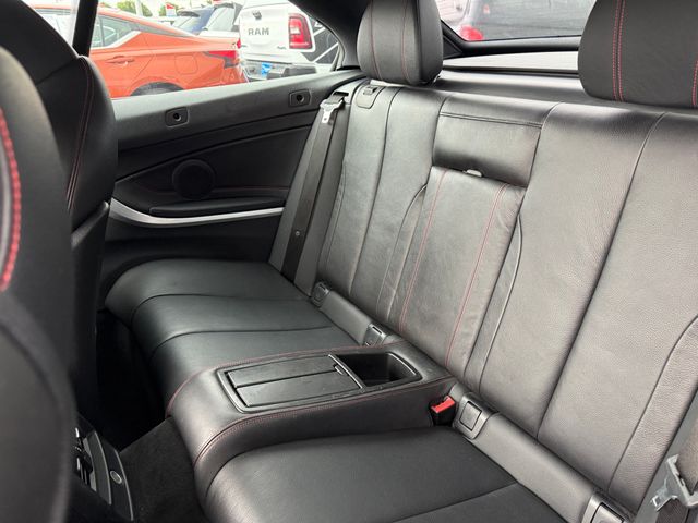 Vehicle image 11 of 36