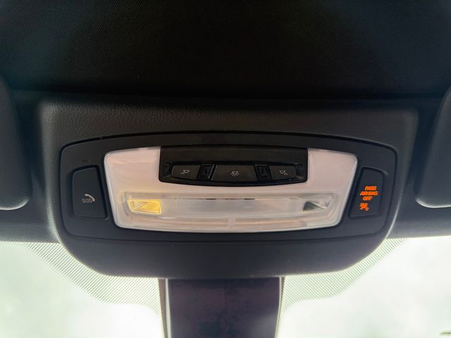 Vehicle image 28 of 36