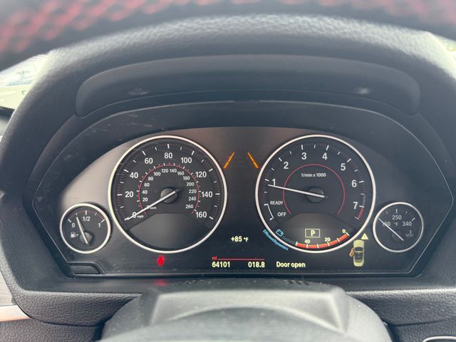 Vehicle image 15 of 36