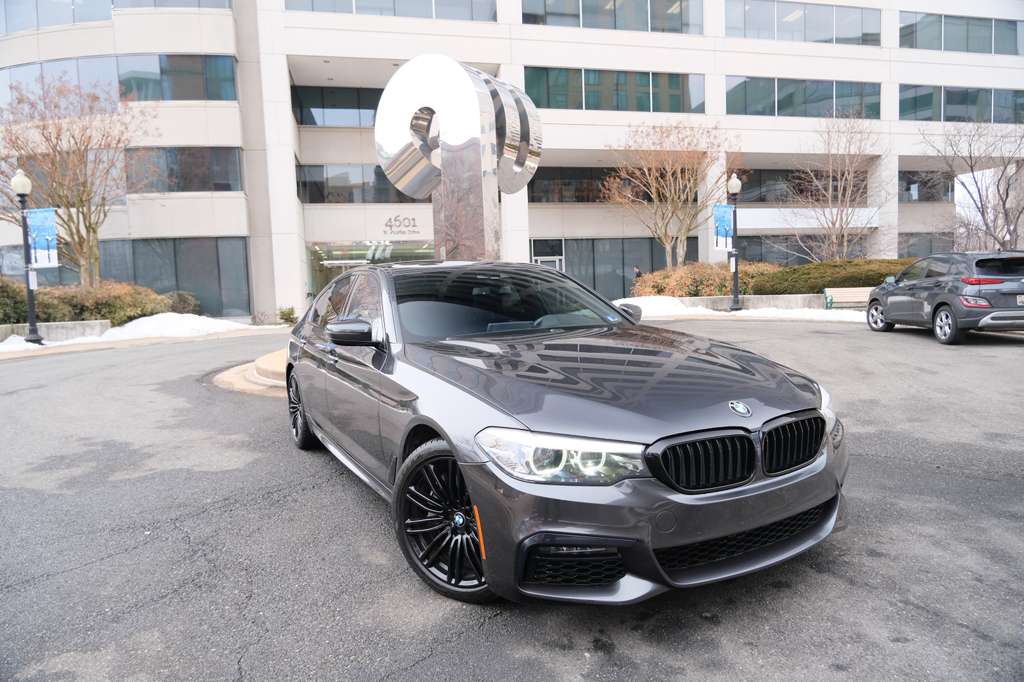 2020 BMW 5 Series 540i xDrive Image 3 of 43